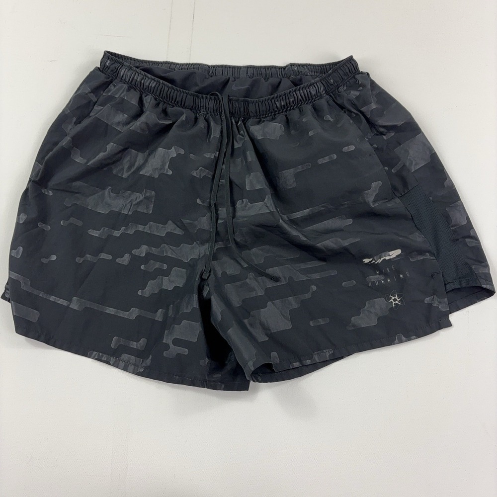 Nike Dri-FIT Running Shorts Mens Large Gray Camo Lined 5 Inseam DM4709-010